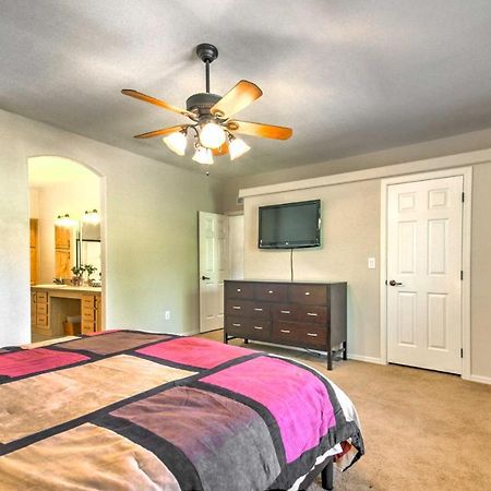 Beautiful Kanab Home With Yard - Walk To Restaurants Екстер'єр фото