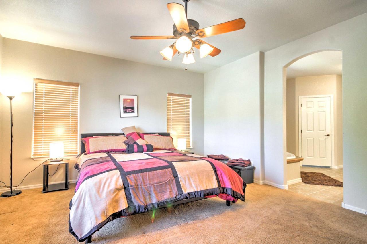 Beautiful Kanab Home With Yard - Walk To Restaurants Екстер'єр фото